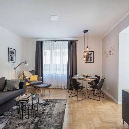 Apartments N10 ザグレブ エクステリア 写真