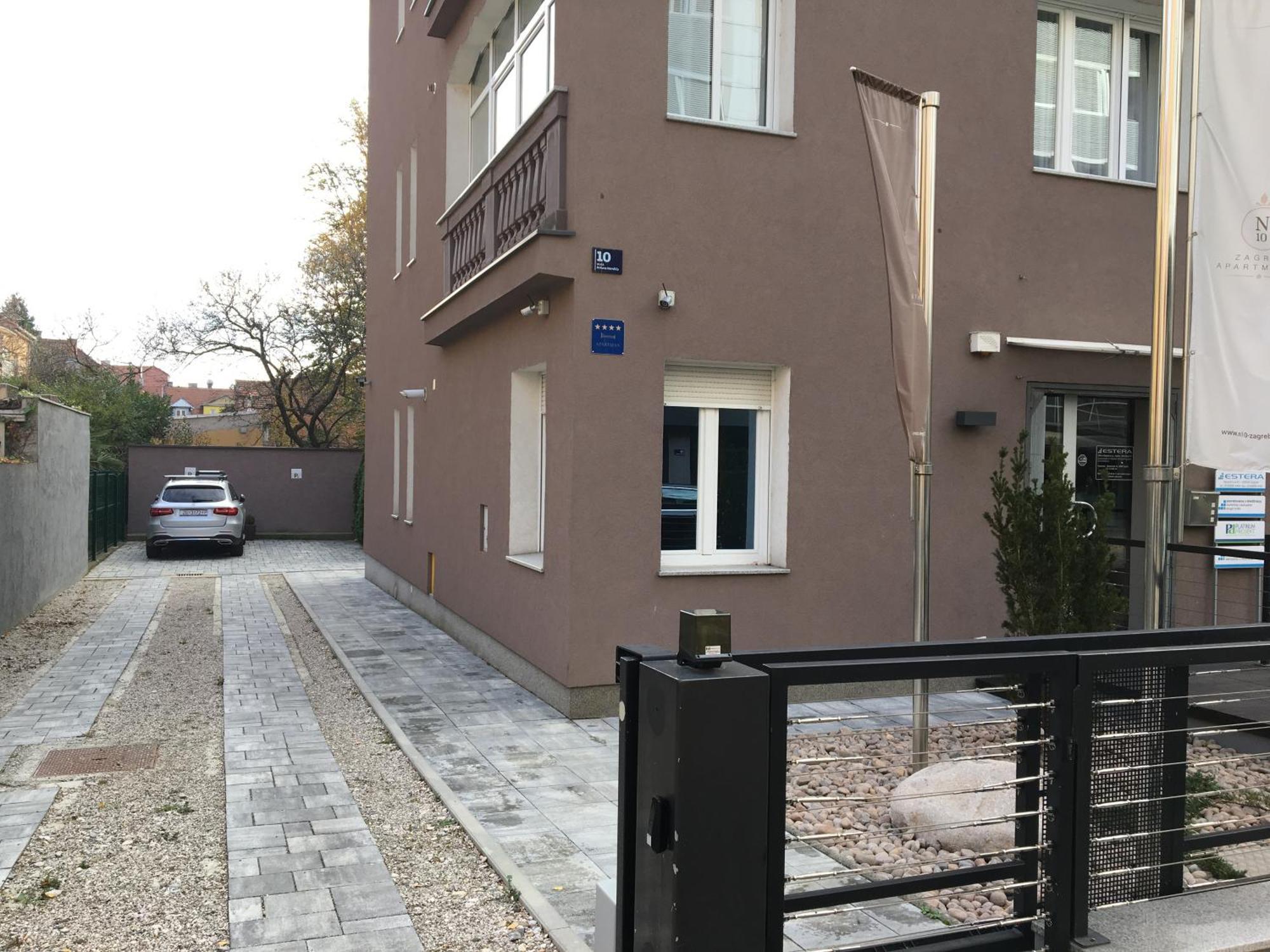 Apartments N10 ザグレブ エクステリア 写真
