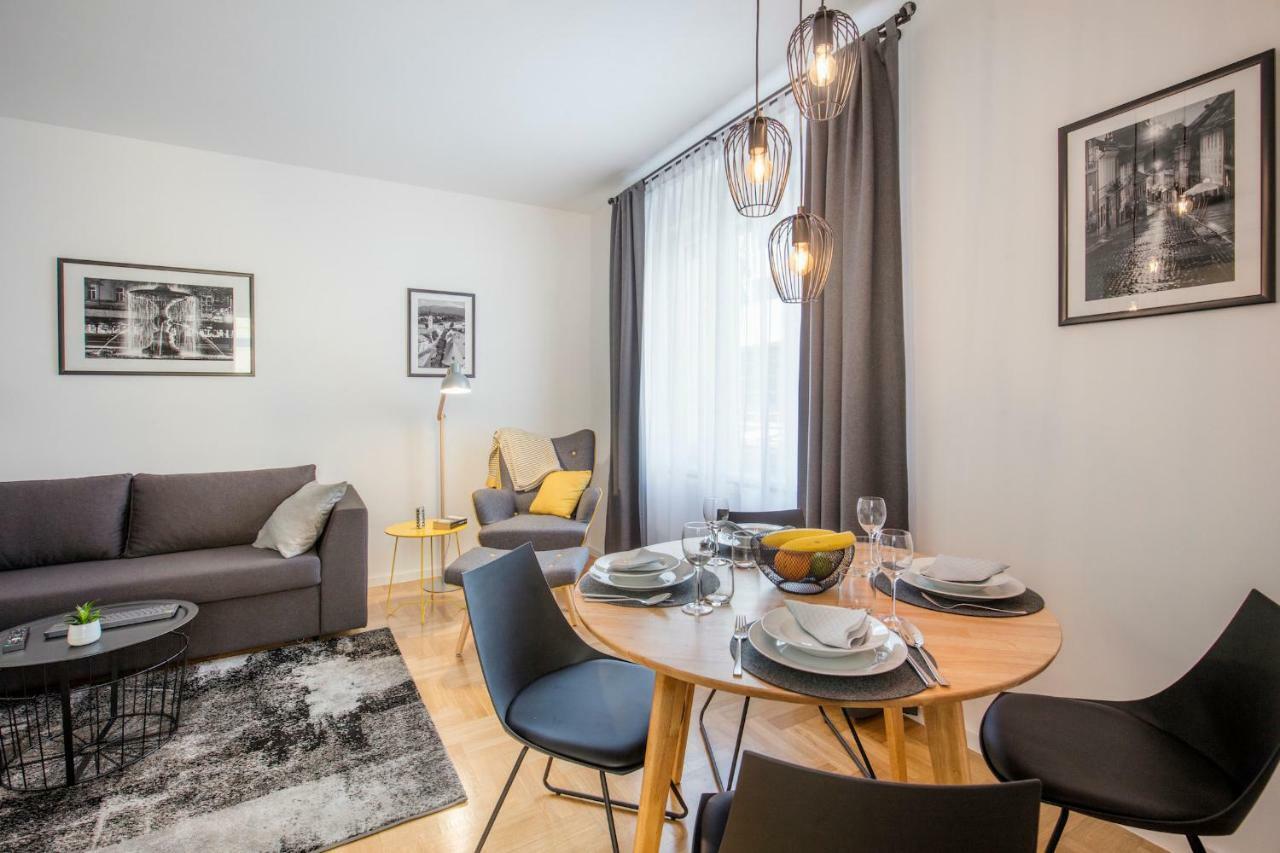 Apartments N10 ザグレブ エクステリア 写真